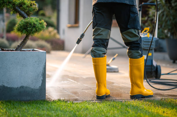 Why Choose Our Certified Pressure Washing Experts for Your Project Needs in East Point, GA?